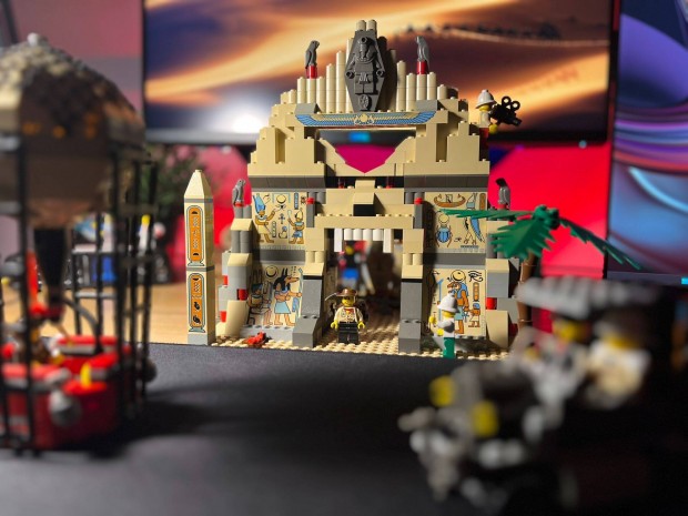 Gyjti llapotban lv LEGO 5988, Pharaoh's Forbidden Ruins, dobozzal