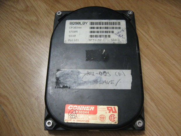 Gyjtknek Conner Peripherals 340MB IDE PATA Winchester HDD Merevlemez