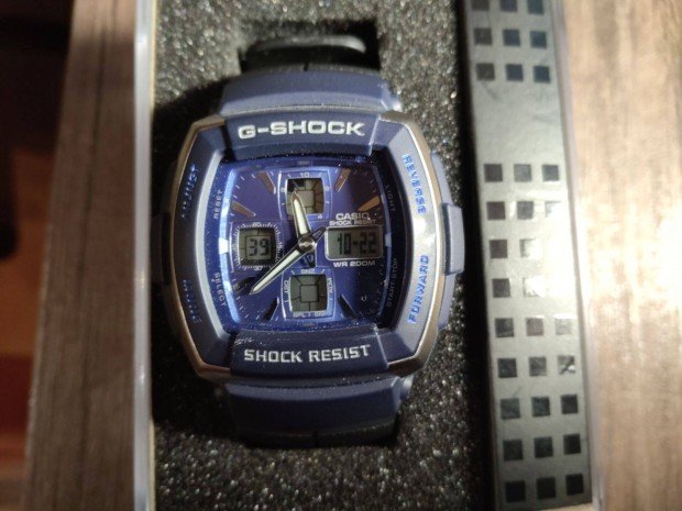 Gyjtknek casio g shock!