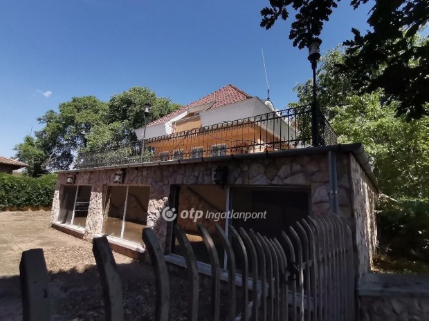 Gyulai elad� 1087 nm-es panzi�