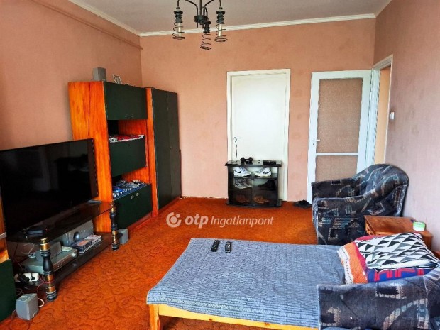 Gyulai elad 55 nm-es laks