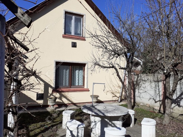 Gyuln mkd Apartman vagy 2 genercinak csaldi hz Elad