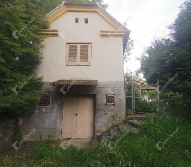 Gy�m�lcs�s Homokkom�rom