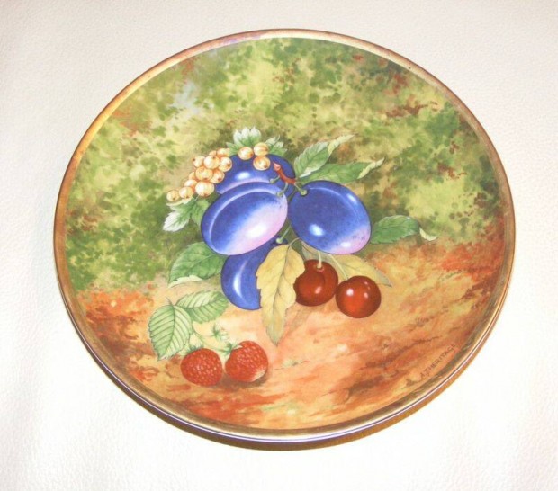 Gyümölcsös porcelán falitányér Bavaria