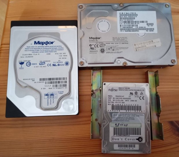 HDD merevlemezek Maxtor Fujitsu