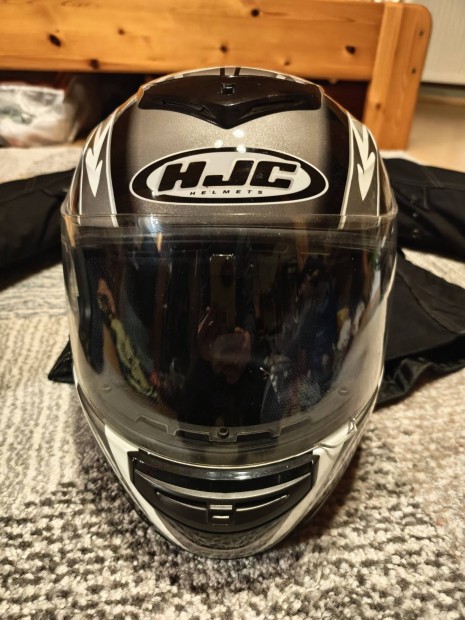 HJC n�i XS-es (54es) buk�sisak