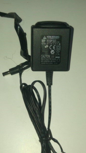 HK-U-050A100-CP DC adapter 5V/1A