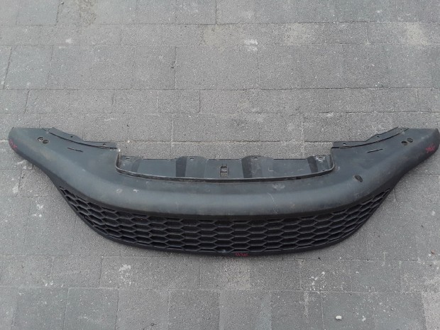 HONDA CIVIC 2006-2012 Első Lökhárító alsó rész Enyhén sérült eladó