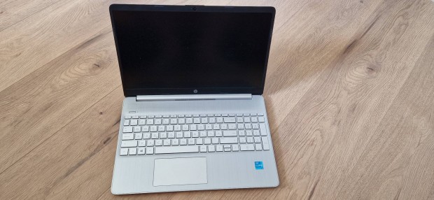 HP 15fq2025 laptop