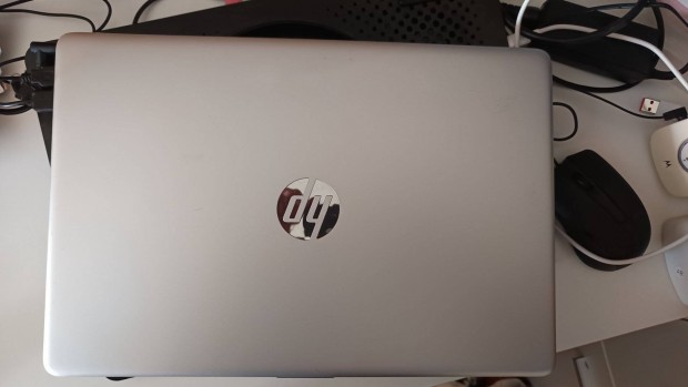 HP 15s-laptop elad!