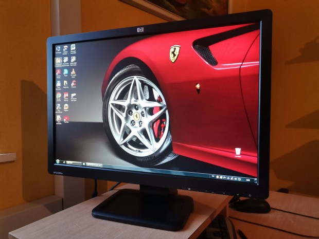 HP 22" wide, HD felbonts, 5ms, VGA, kbeleivel, hibtlan