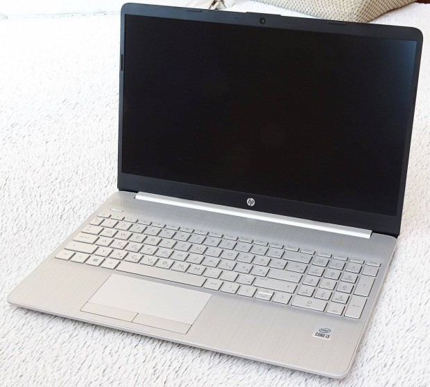HP 250 G8, Core-i3, újszerű, kítűnő, garanciális laptop