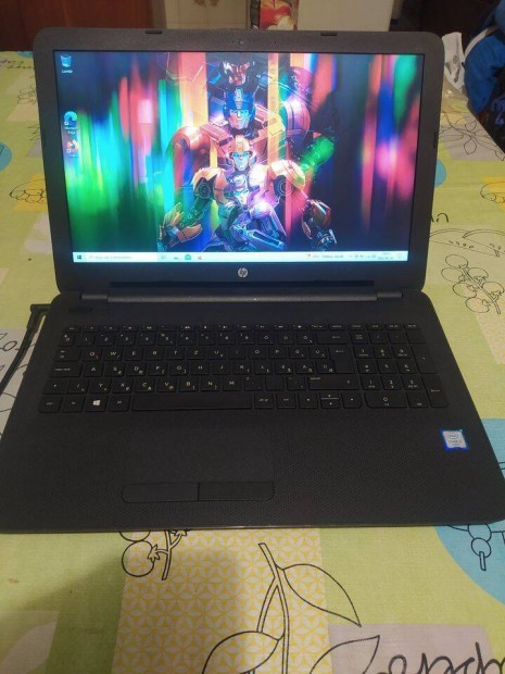 HP 250 g4 i5. laptop