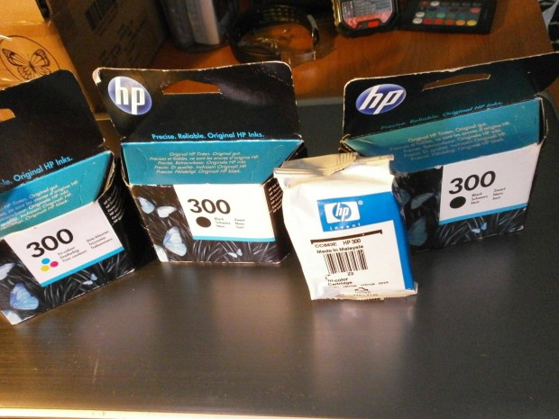 HP 300 eredeti 2 fekete s 2 sznes patron elad