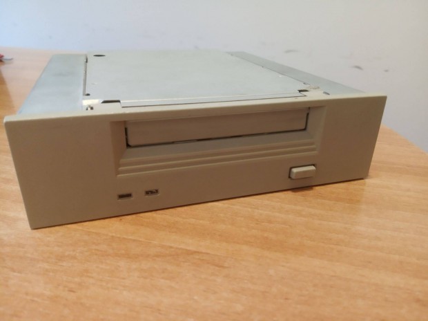 HP 4GB /8GB (C1539) DDS2 DAT, SCSI szalagos meghajt
