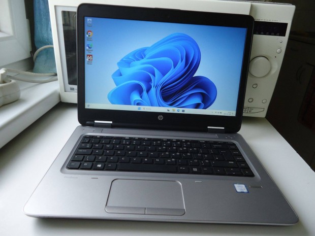 HP 640 G2 i3-6100u laptop 8 GB RAM 256 GB SSD Win11 4 rs aksi
