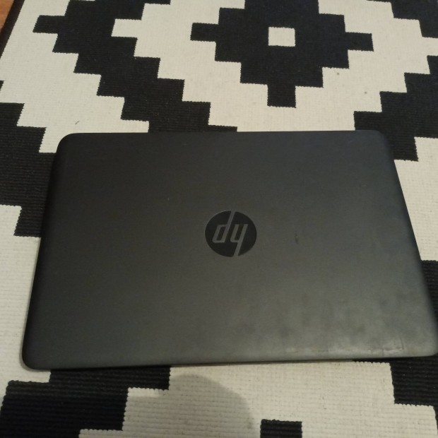 HP 820 g1 hibs de mkdik (Alkatrsznek)