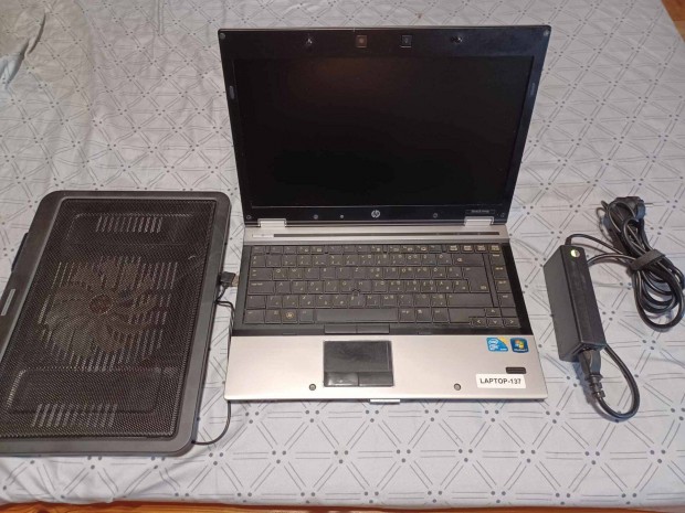 HP 8440p Laptop 14"HD / i5 -M520 / 8GB DDR3 / 120GB SSD / + Ht