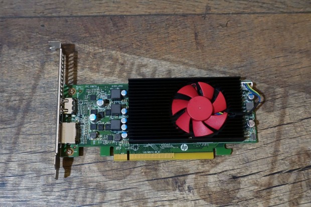 HP AMD Radeon RX550X 4GB Gddr5 / HDMI 2.0b + DP 1.4