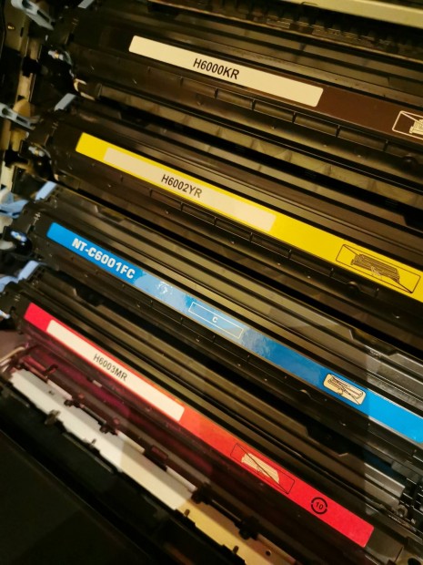 HP Color Laserjet 2605 sznes festk patronok 