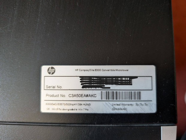 HP Compact Elite 8300 nagyházas PC monitorral