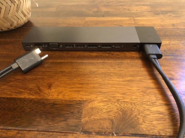 HP Elite Thunderbolt 3 dokkló + 200w tap