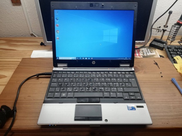 HP Elitebook 2540p i7 processzorral