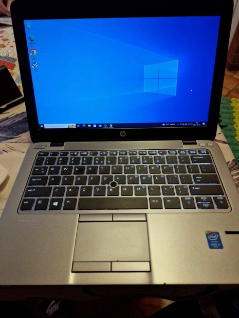 HP Elitebook 820 G2 hasznalt laptop i5-8GB-128SSD-HD