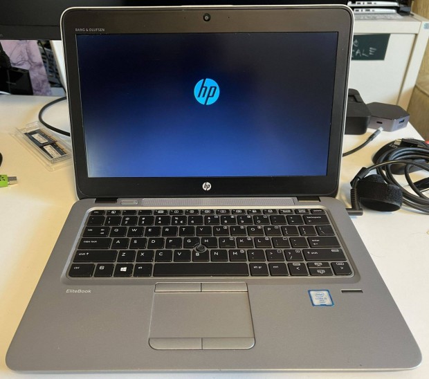 HP Elitebook 820 G3 i5 Ultrabook hibkkal