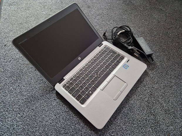 HP Elitebook 820 G3 notebook i5-6200U, 8GB RAM, 256GB M.2 SSD elad