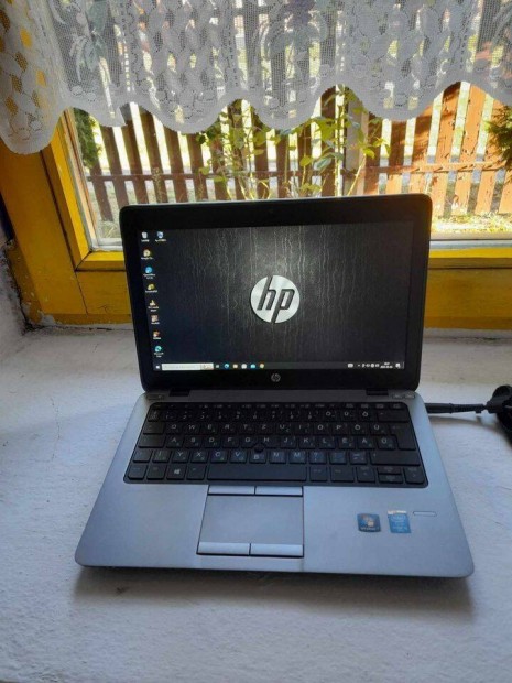 HP Elitebook 820 G4 7.gen i5 laptop j ron