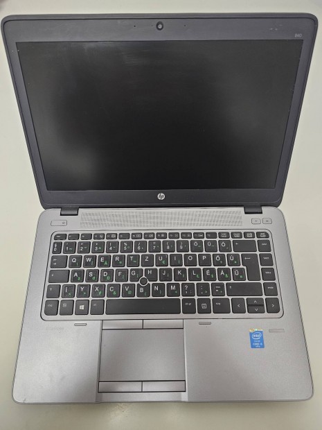 HP Elitebook 840 G2 notebook + dokkol + Sennheiser fejhallgat