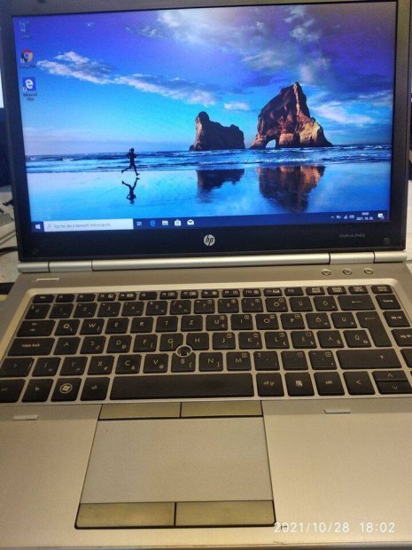 HP Elitebook 8470P i5-s laptop