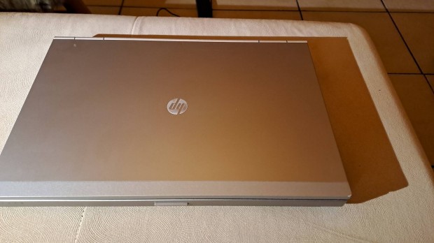 HP Elitebook 8470p (i5 / 8Gb / 128 Gb) Gynyr llapotban!!!!