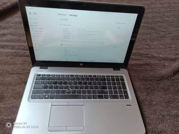 HP Elitebook 850G3 i-7 16GB Rám 500 GB SSD érintőképernyős