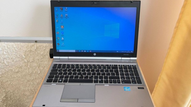 HP Elitebook 8560p strapabir 15.6"-os laptop i5-2520M 8GB DDR3 500SS