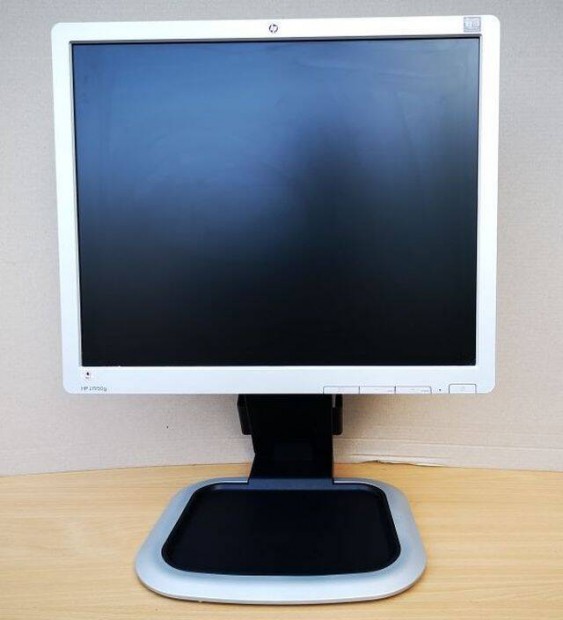 HP L1950G 19" -os LCD monitor hibtlan llapotban elad