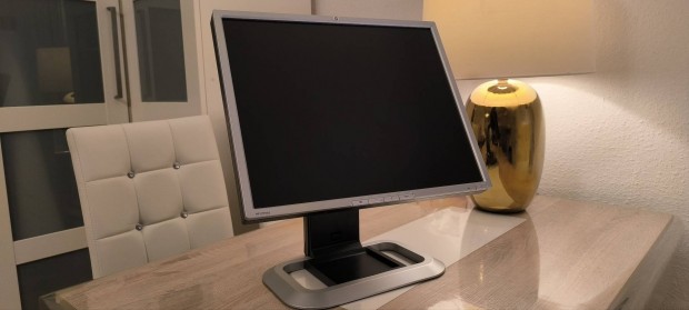 HP L1965 19 colos (PC) szmtgpes monitor 