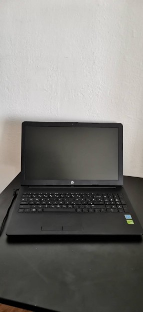 HP Laptop / Intel Pentium Silver N5000 / 4GB RAM / 255GB / MX110 GPU