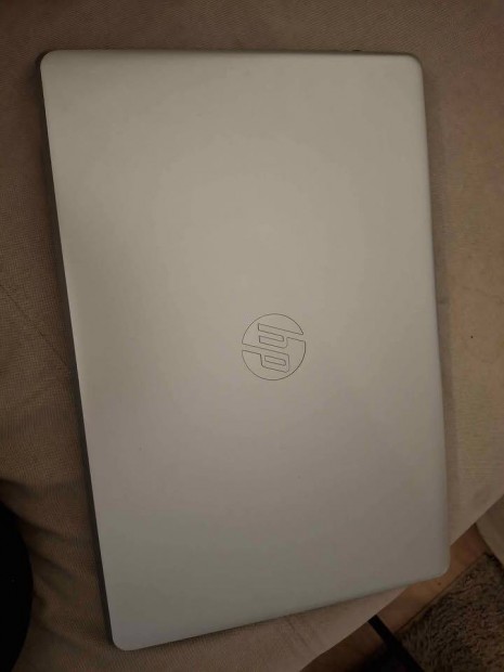 HP Laptop, j llapotban, 4GB, op rendszerrel