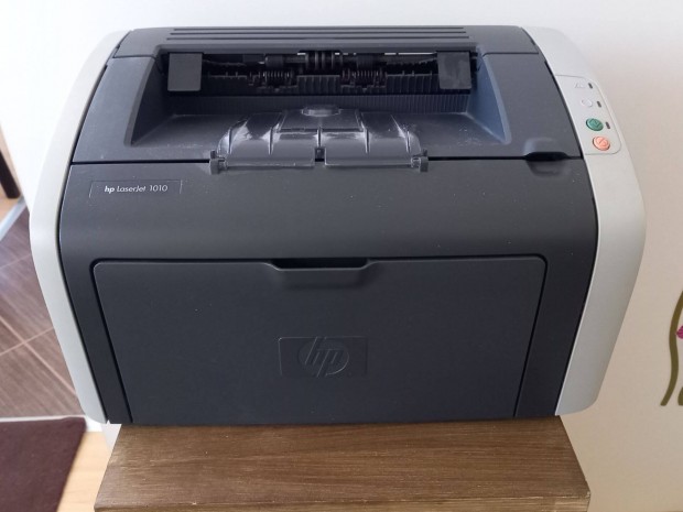 HP Laserjet 1010 nyomtat elad