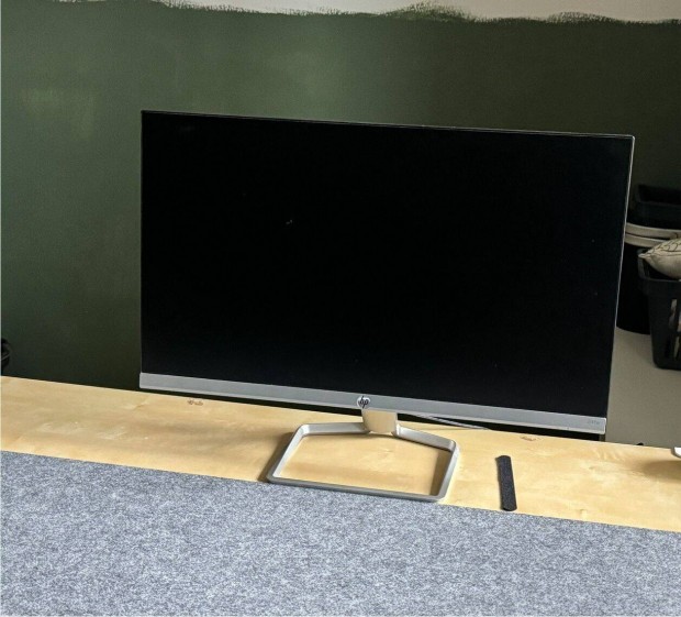 HP Monitor 24"