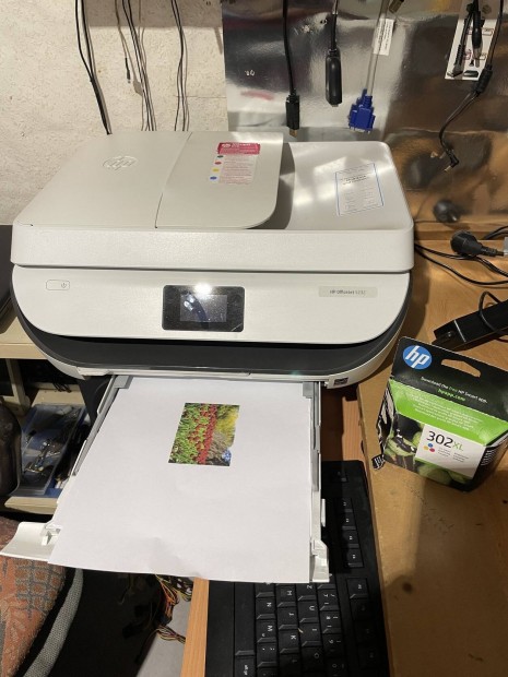 HP Officejet 5232 All-in-One nyomtat