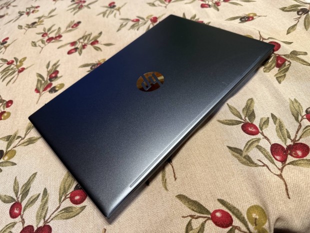 HP Pavilion 14