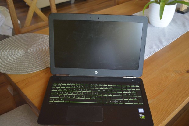 HP Pavilion 15-bc400nh