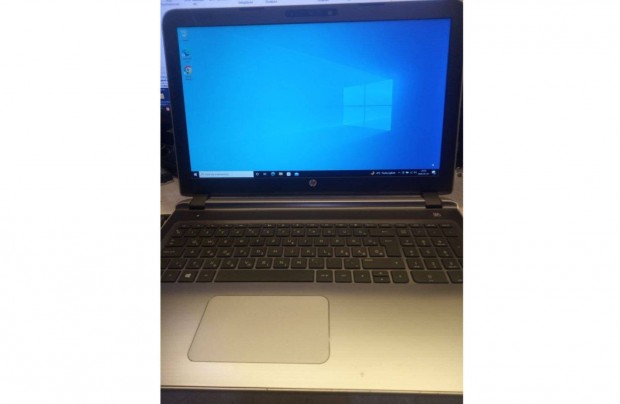 HP Pavilion 15 bj000nh i5-s (6 gen.) laptop