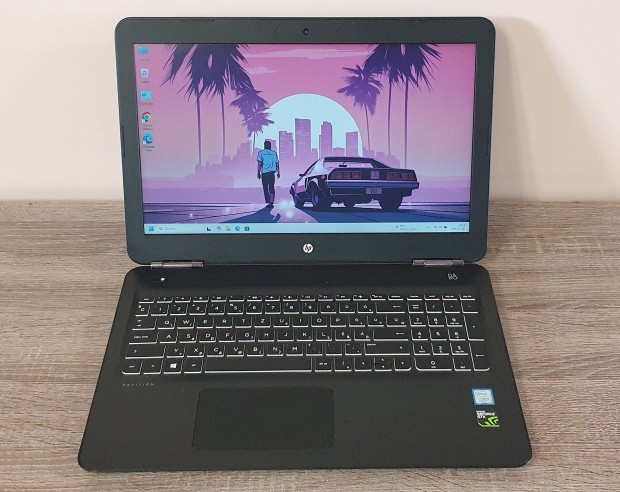 HP Pavilion Windows 11 gamer laptop 4 rs akkumultorral