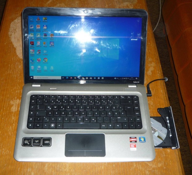 HP Pavilion dv6 (P520-4GB-640GB) megkmlt, jl mxik, de tlt nlkl