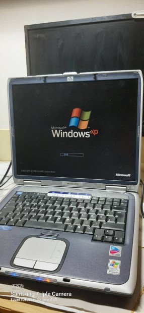 HP Pavilion ze4900 laptop /Retro!