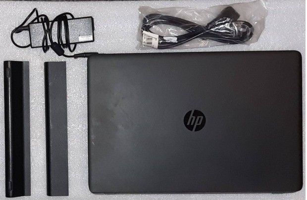 HP Probook 470 G2 laptop notebook Magyar i5 17.3" 2db aksi 8GB 250GB